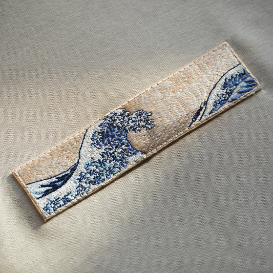 神奈川沖浪裏 - 燕麥色