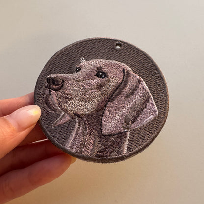 雙面刺繡吊飾 - 威瑪獵犬