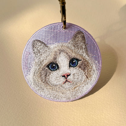 Reversible Embroidery Charm - Ragdoll